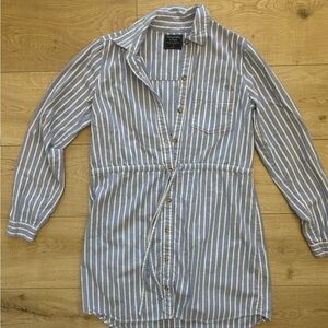 Abercrombie and Fitch Blue and White Striped Shirt Dress with tie waist. Size S